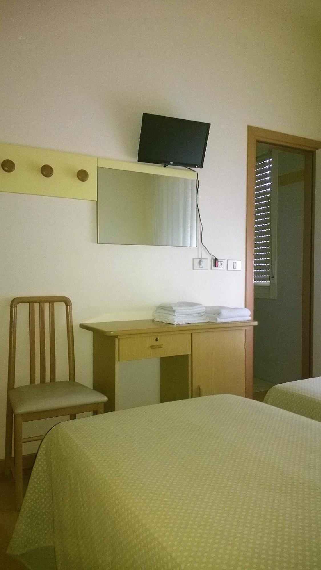 Hotel Capri Rimini Camera foto