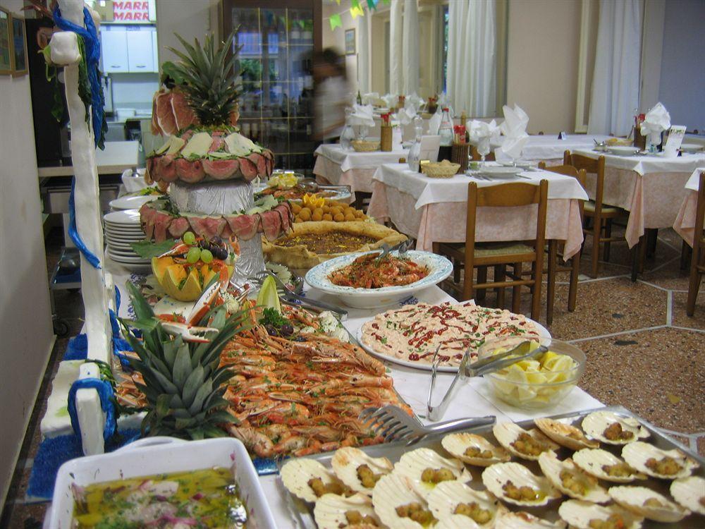 Hotel Capri Rimini Esterno foto