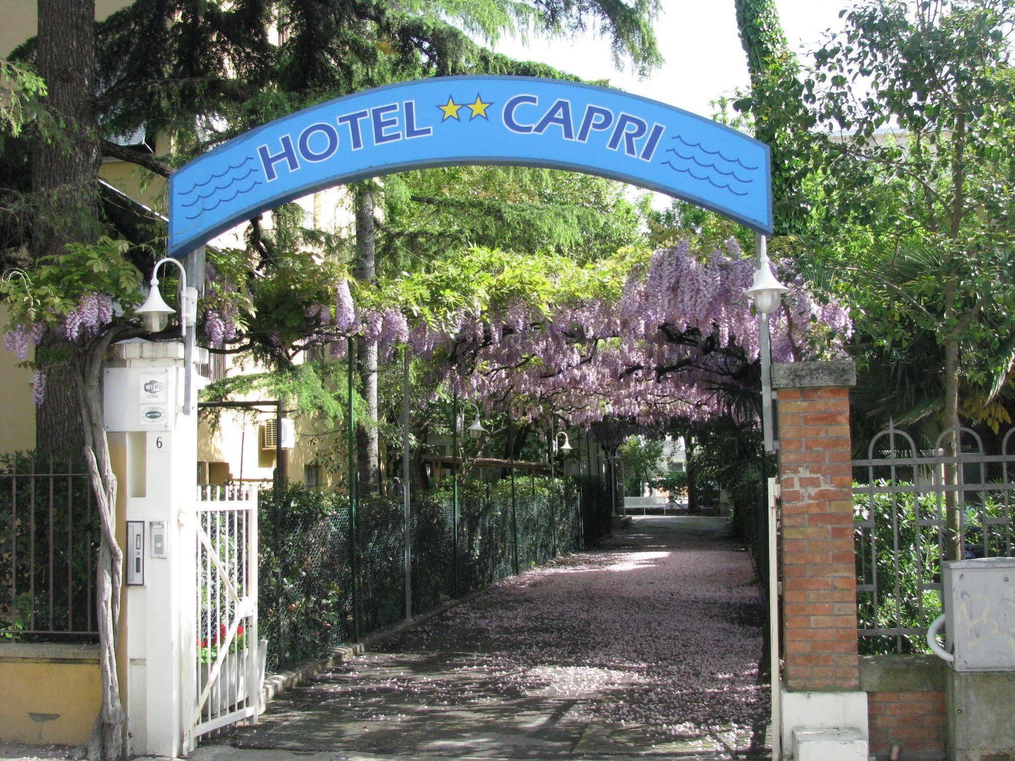 Hotel Capri Rimini Esterno foto